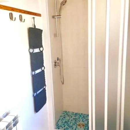 게스트하우스 La Marinarooms Single With Private Sea View Terrace *