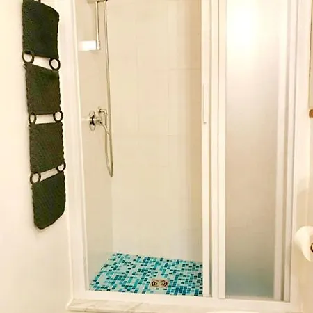 게스트하우스 La Marinarooms Single With Private Sea View Terrace